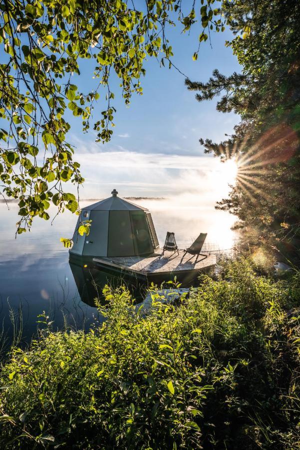 Vikajaervi Lake View Experience Igloos Рованиеми Экстерьер фото