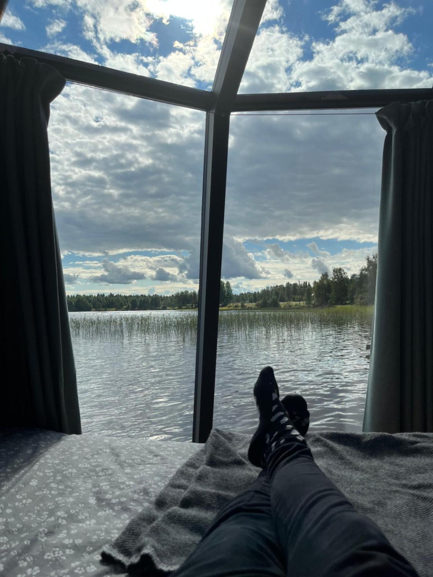 Vikajaervi Lake View Experience Igloos Рованиеми Экстерьер фото