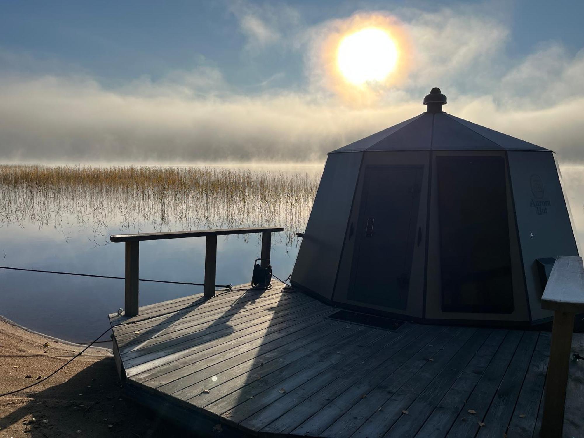 Vikajaervi Lake View Experience Igloos Рованиеми Экстерьер фото