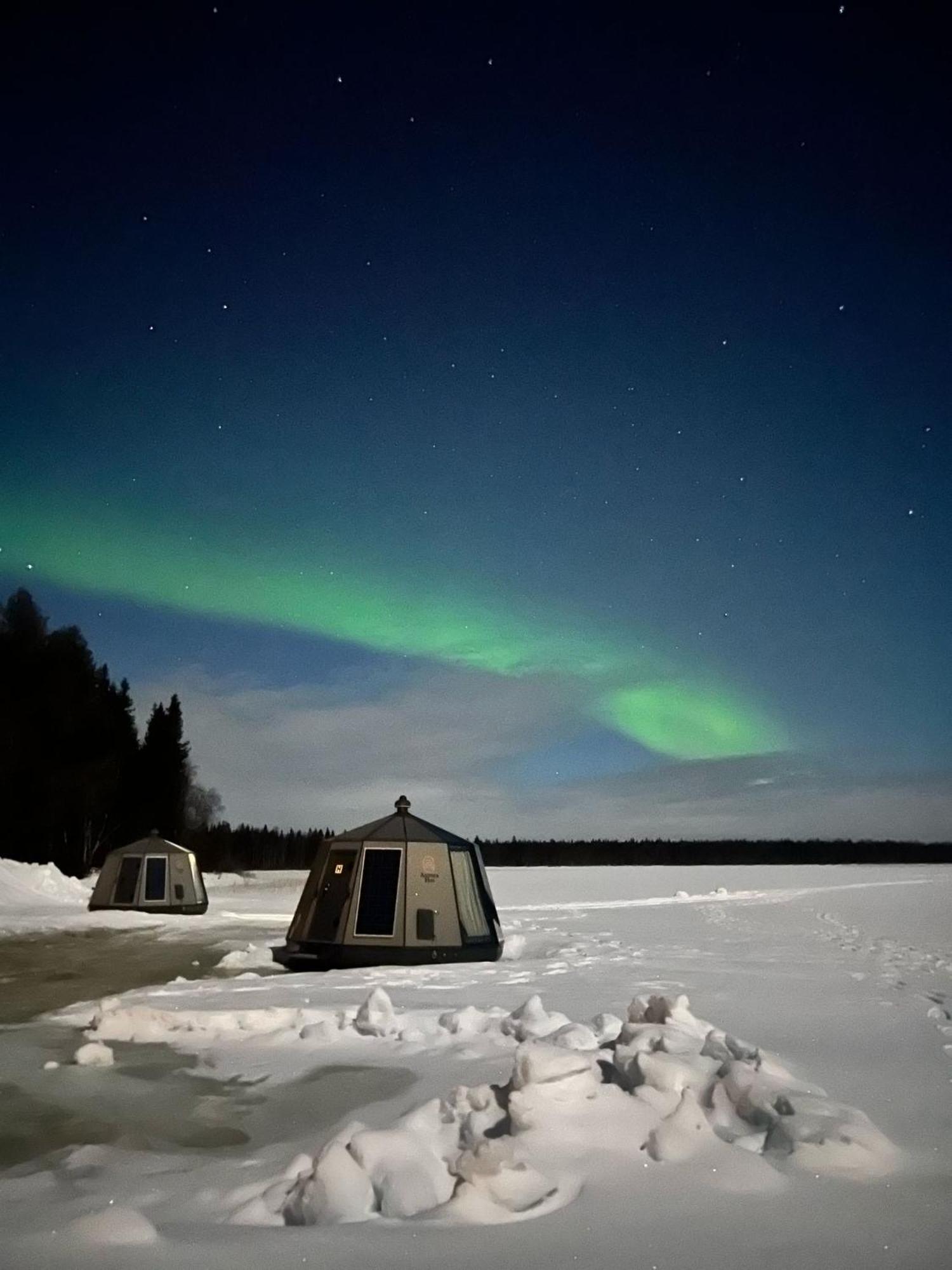 Vikajaervi Lake View Experience Igloos Рованиеми Экстерьер фото